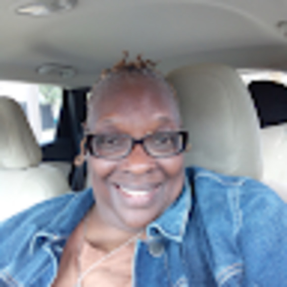 Meet your Posher, Kim - Picture 1 of 1